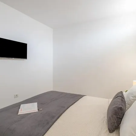 Apartment Nomad Urban Nest